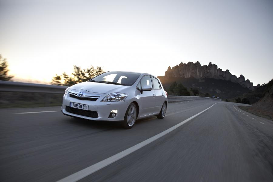  Toyota Auris HSD 2010 года  (фото 77 из 111)